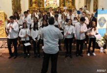 La periodista Isabel Lobo pidió licencia a la patrona de Alcázar para cantar los "Mayos" 13 La periodista Isabel Lobo pidió licencia a la patrona de Alcázar para cantar los "Mayos" 13