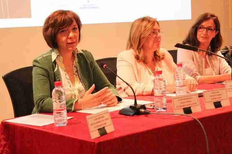 La alcaldesa de Alcázar participa en las Jornadas Técnicas sobre Sostenibilidad y Turismo Rural de Camuñas 1