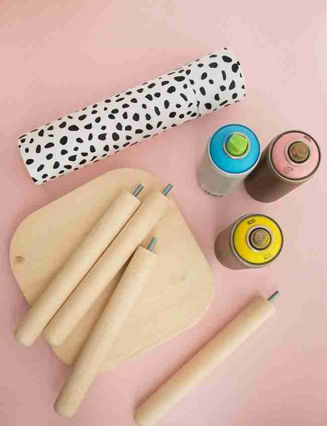 Ideas DIY geniales para decorar taburetes para grandes y pequeños 7