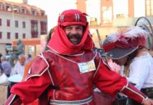 Alcázar vivió unas vistosas y coloridas fiestas de Moros y Cristianos en las que participaron más de 200 personas 17
