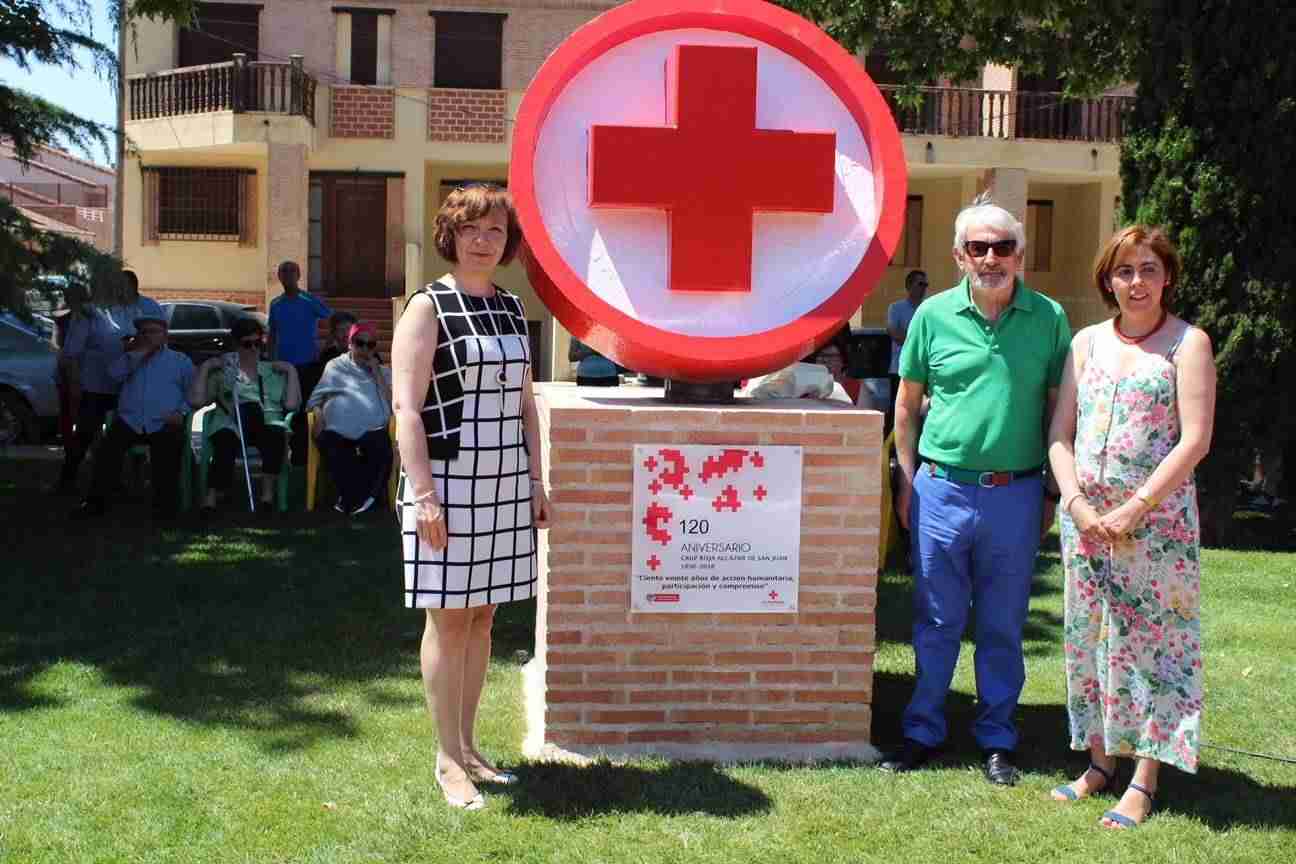 Un monolito con el logotipo de Cruz Roja recuerda los 120 años de trabajo de la organización 1 Un monolito con el logotipo de Cruz Roja recuerda los 120 años de trabajo de la organización 1
