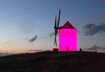 Molinos de rosa solidario en la Night Cycling en la cantera de los molinos 3