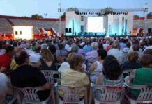 La Plaza de Toros se llena para disfrutar de la noche de Zarzuela 15
