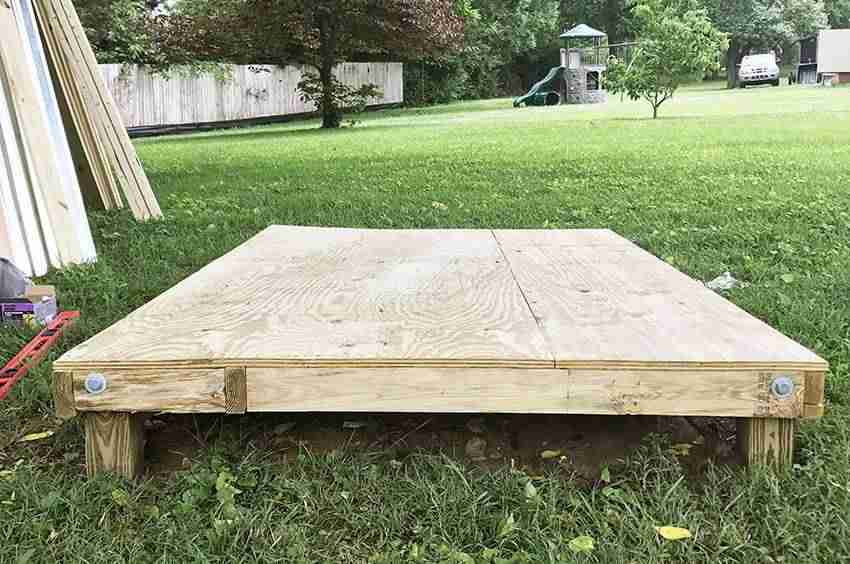 Construye tú mismo una casita de juegos de madera para el jardín 4