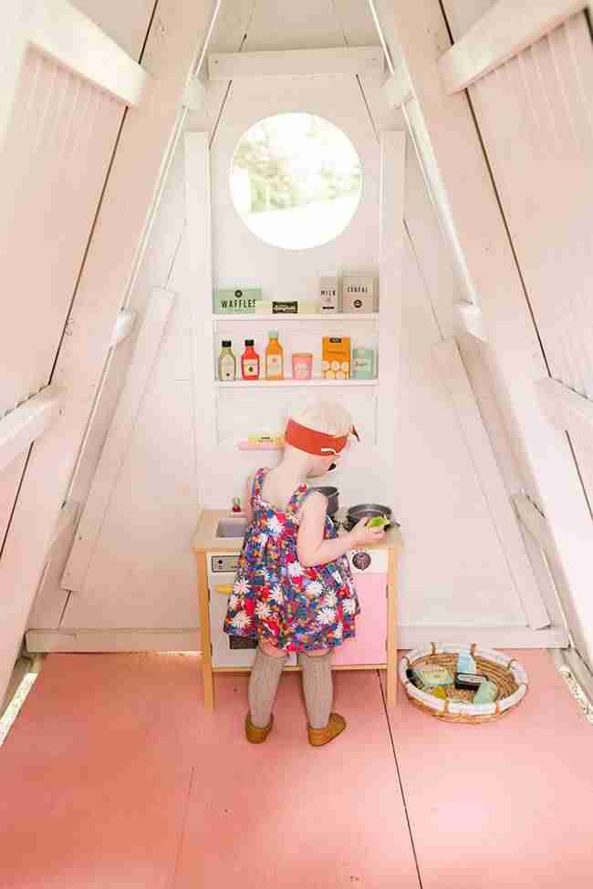 Construye tú mismo una casita de juegos de madera para el jardín 13