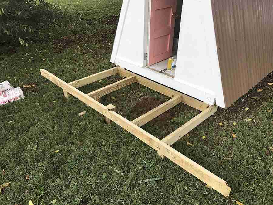 Construye tú mismo una casita de juegos de madera para el jardín 11