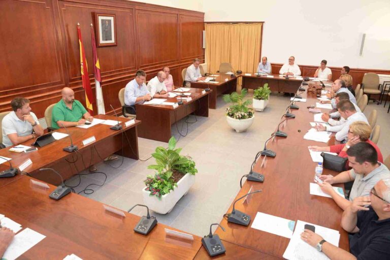 Comsermancha actualiza las tarifas de tres ordenanzas para 2019 un 0,2 % por debajo del IPC actual