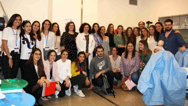 El Hospital Mancha Centro forma a 20 profesionales sobre el manejo de los desgarros graves que se pueden producir durante el parto