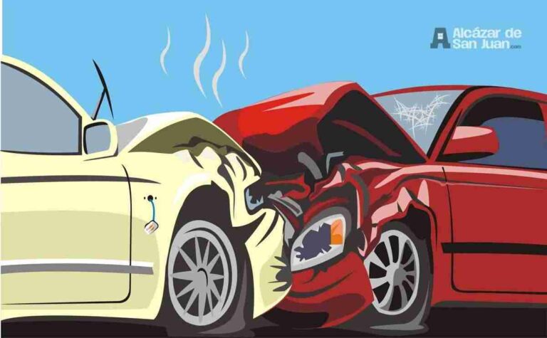 Accidente con ocho heridos en una colisión frontal en Alcázar de San Juan