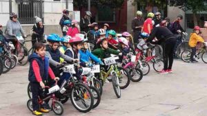 Bicis, cine y solidaridad se unen en Alcázar 1