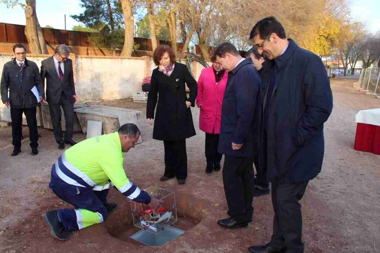 El presidente de Castilla La Mancha puso la primera piedra de la residencia deportiva 1