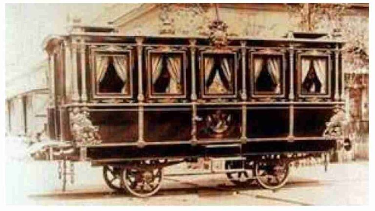 El tren siempre facilitó que viajeros ilustres pasaran por Alcázar de San Juan