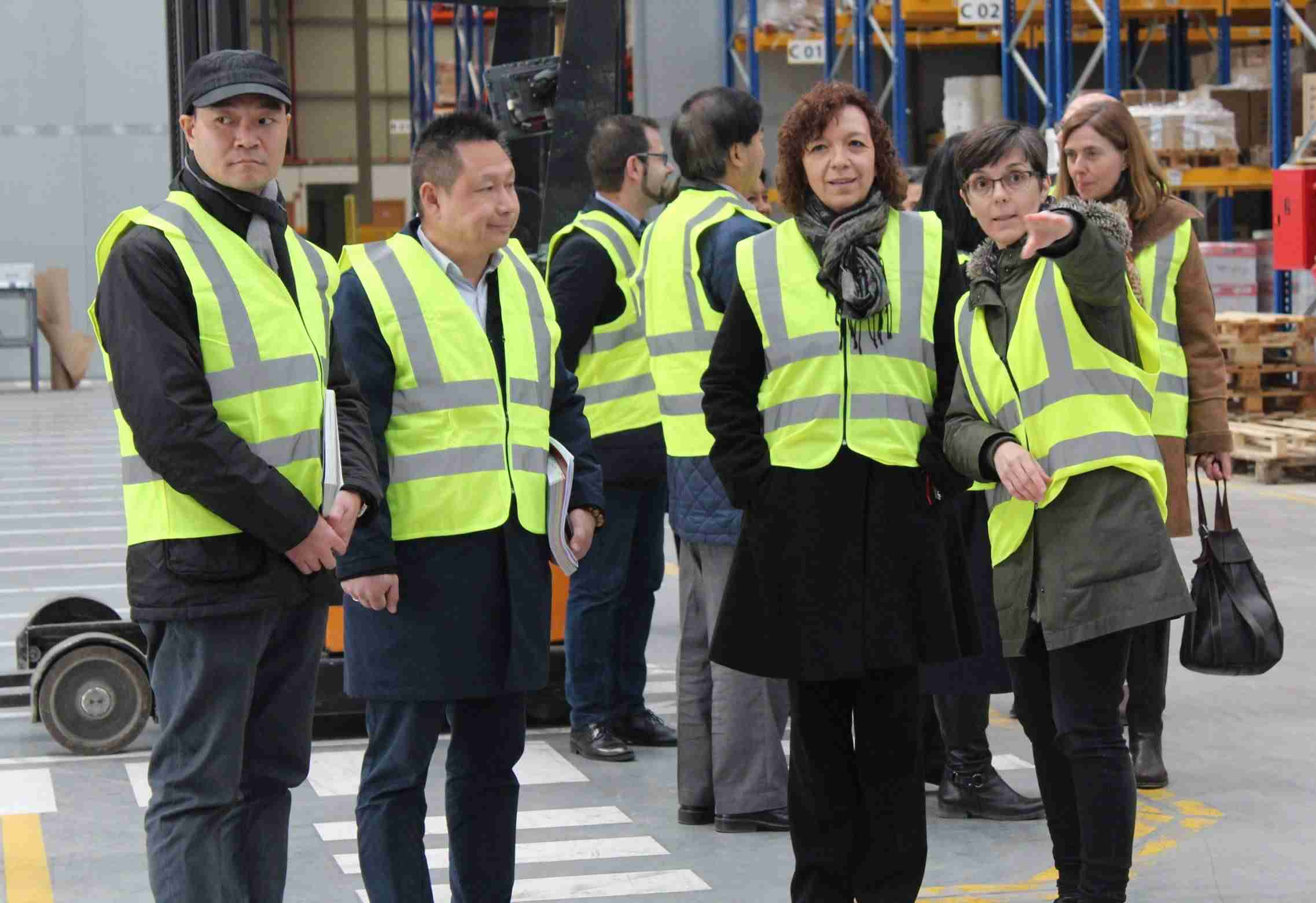 Empresarios chinos visitan Alcázar para conocer sus potencialidades y valorar el intercambio comercial 1 Empresarios chinos visitan Alcázar para conocer sus potencialidades y valorar el intercambio comercial 1