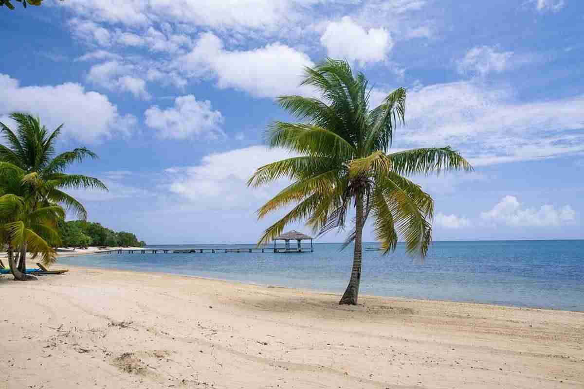 Isla de Roatán para disfrutar de los días de sol y mar 1