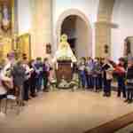 Mayos a la Cruz y a la Virgen para conmemorar el inicio del mes de las flores 12