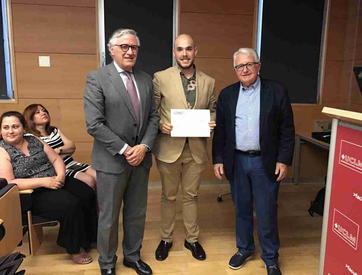 Colegio de Médicos de Ciudad Real entrega premios “Profesor Juan Emilio Felíu Albiñana” 1
