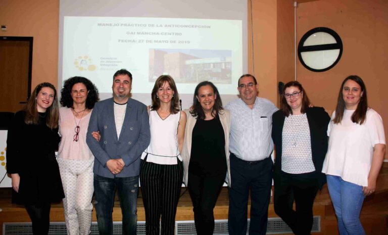 Medio centenar de profesionales sanitarios actualizan conocimientos sobre métodos y pautas anticonceptivas en el Hospital Mancha Centro
