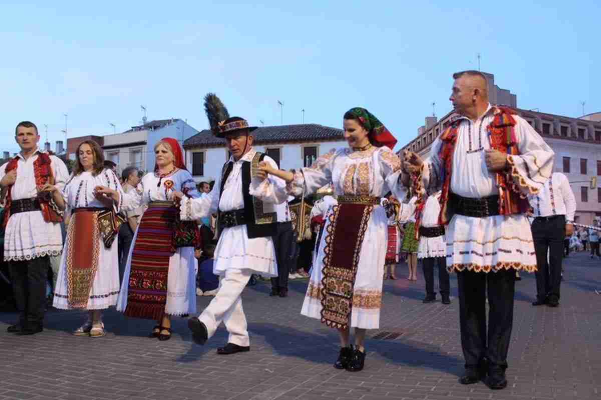 La Entrada Mora llenó de música y colorido las calles de Alcázar de San Juan 10