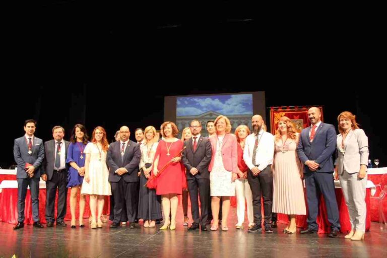 Rosa Melchor volvió a ser investida como alcaldesa de la XI Corporación Municipal de Alcázar de San Juan