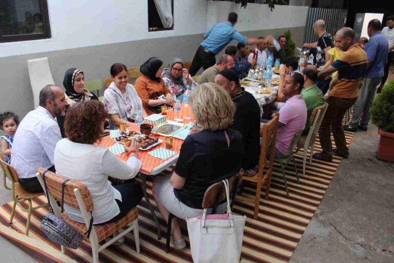 La alcaldesa en funciones de Alcázar compartió el final del Ramadán con la comunidad musulmana