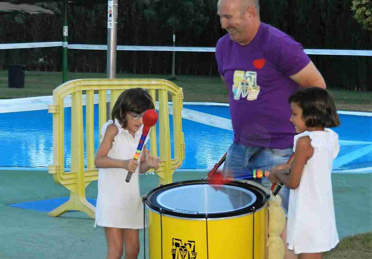 Se celebró el IV Torneo Nocturno de Natación de Quinaqua en beneficio de la Asociación Española Síndrome Rubinstein Taybi 1