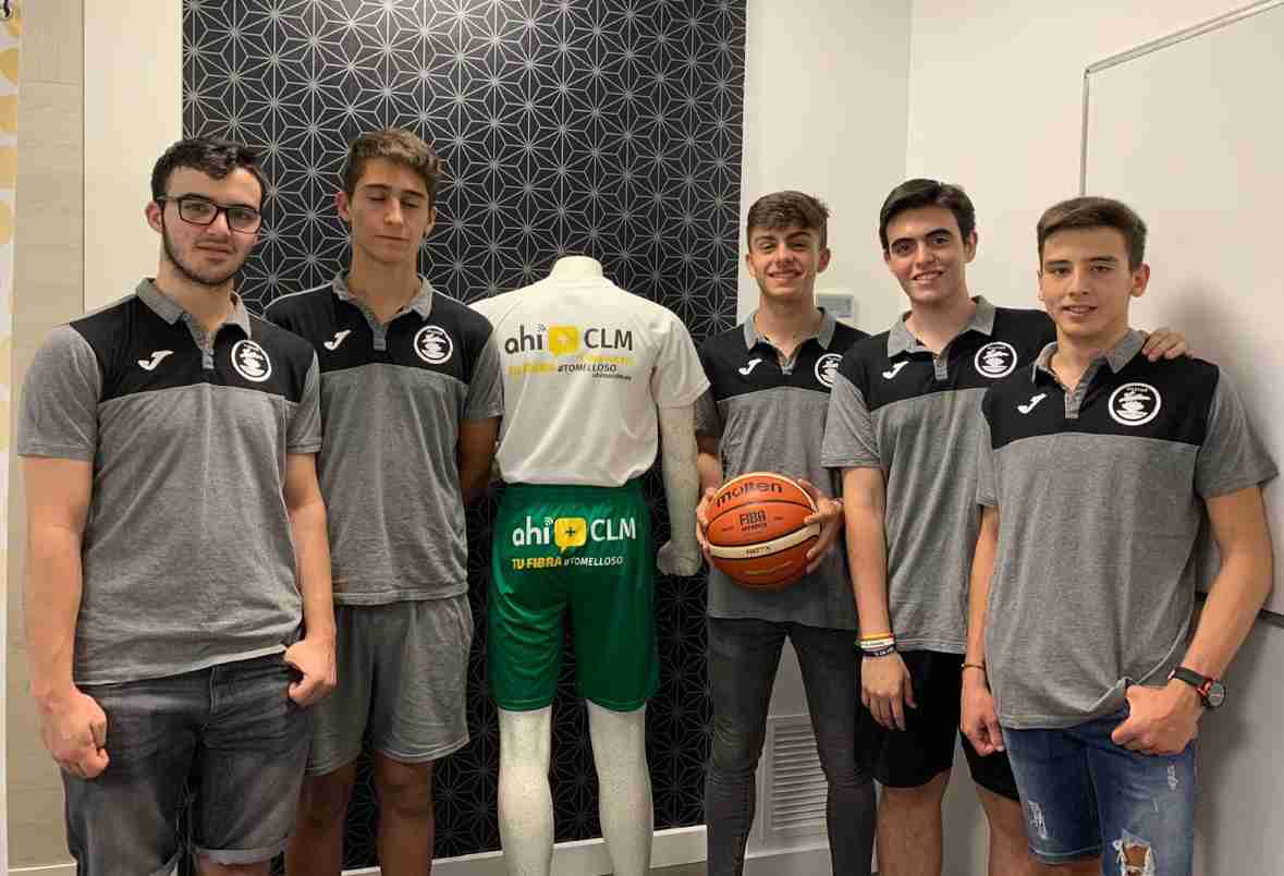 Operadora de telecomunicaciones Ahí+ CLM firmó acuerdo de colaboración para apoyar al CD Baloncesto Atlético Tomelloso en la próxima temporada 1