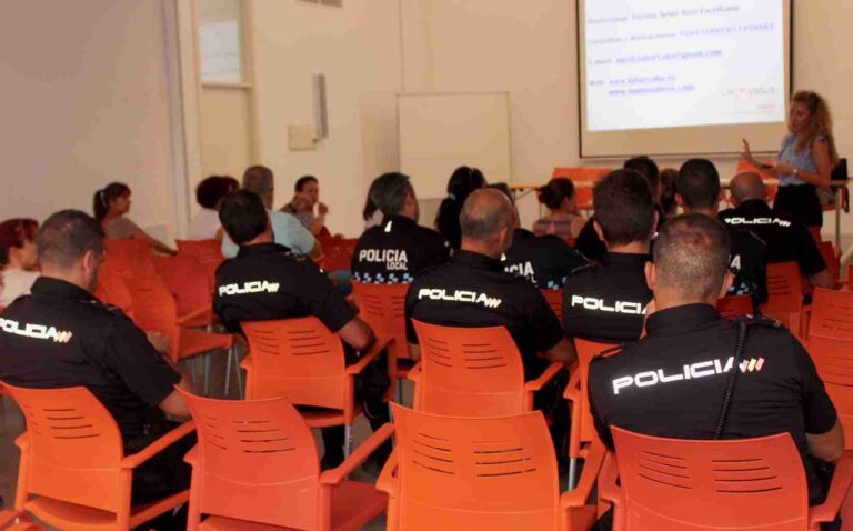 Laborvalía desarrolla en Alcázar unas jornadas para la prevención de abusos y atención a las personas con discapacidad intelectual