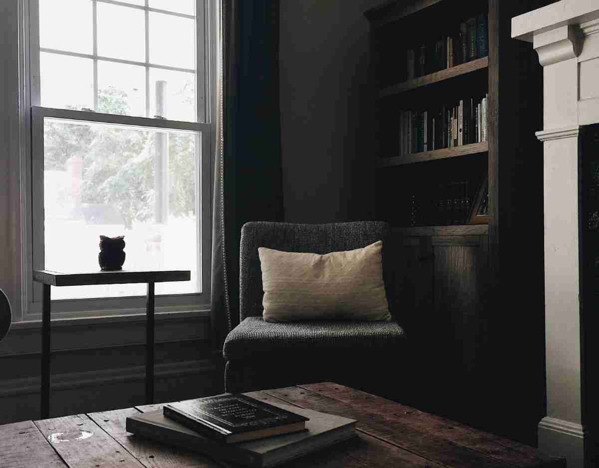 Decorar un encantador rincón de lectura en tu casa 8