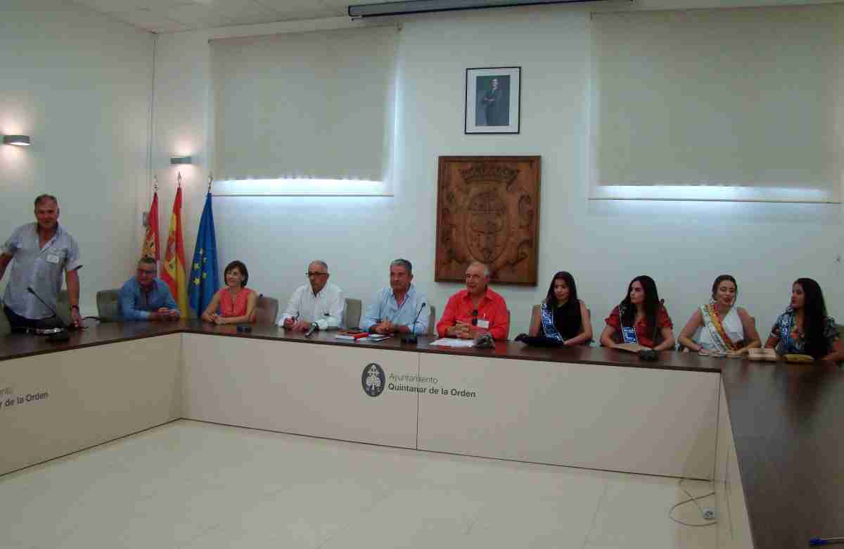 Rallye de Coches Antiguos y Clásicos “Don Quijote y Sancho” se celebró en Quintanar de la Orden 1 Rallye de Coches Antiguos y Clásicos “Don Quijote y Sancho” se celebró en Quintanar de la Orden 1