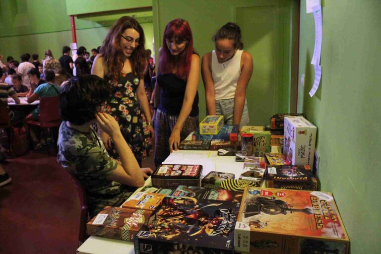 Más de 300 jóvenes de la comarca han disfrutado ya de la III edición de las «Paleto Returns»