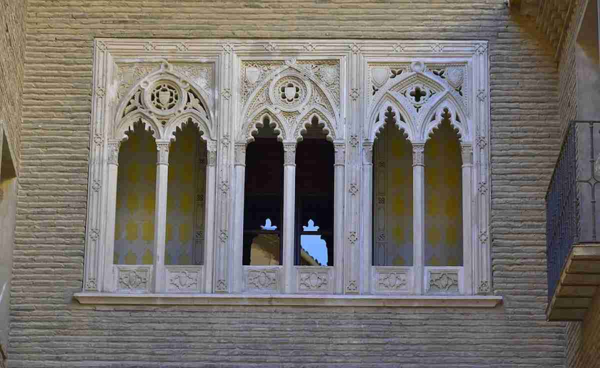 La ciudad de Zaragoza y sus Fiestas del Pilar para tus mejores vacaciones 3