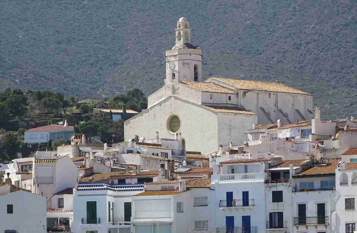 Cadaqués en Gerona, España un destino impresionante 7