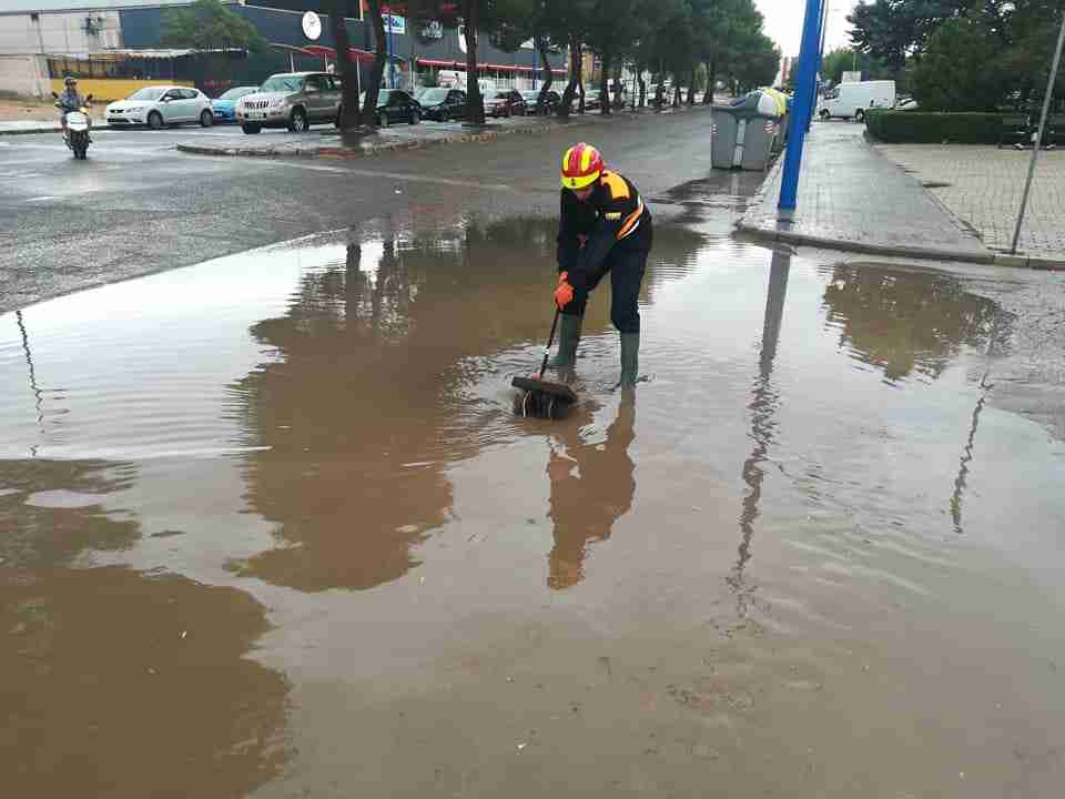 Actuaciones por inundaciones en Alcázar de San Juan por Dana 5