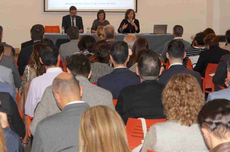 Más de 80 inspectores de educación participan en Alcázar en una jornada de evaluación del Sistema Educativo de Castilla La Mancha