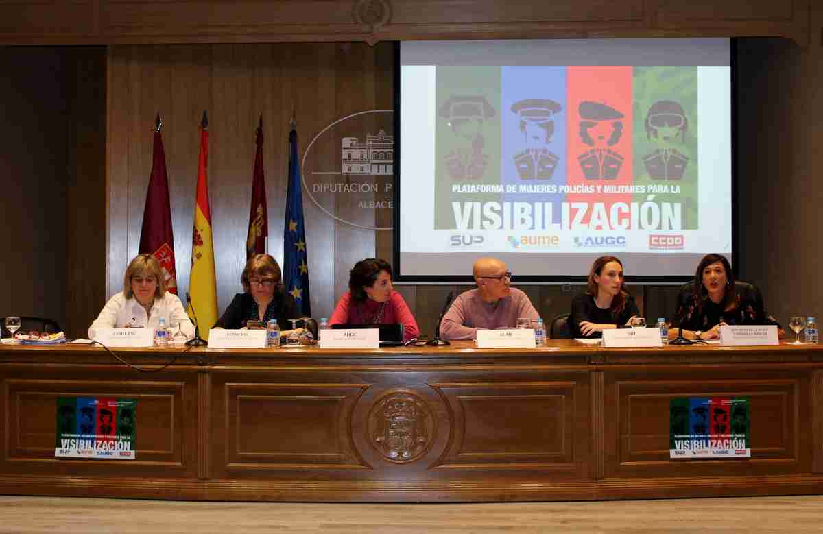 El Gobierno regional agradece su labor a las Fuerzas y Cuerpos de Seguridad del Estado en la lucha contra la violencia de género 1 El Gobierno regional agradece su labor a las Fuerzas y Cuerpos de Seguridad del Estado en la lucha contra la violencia de género 1