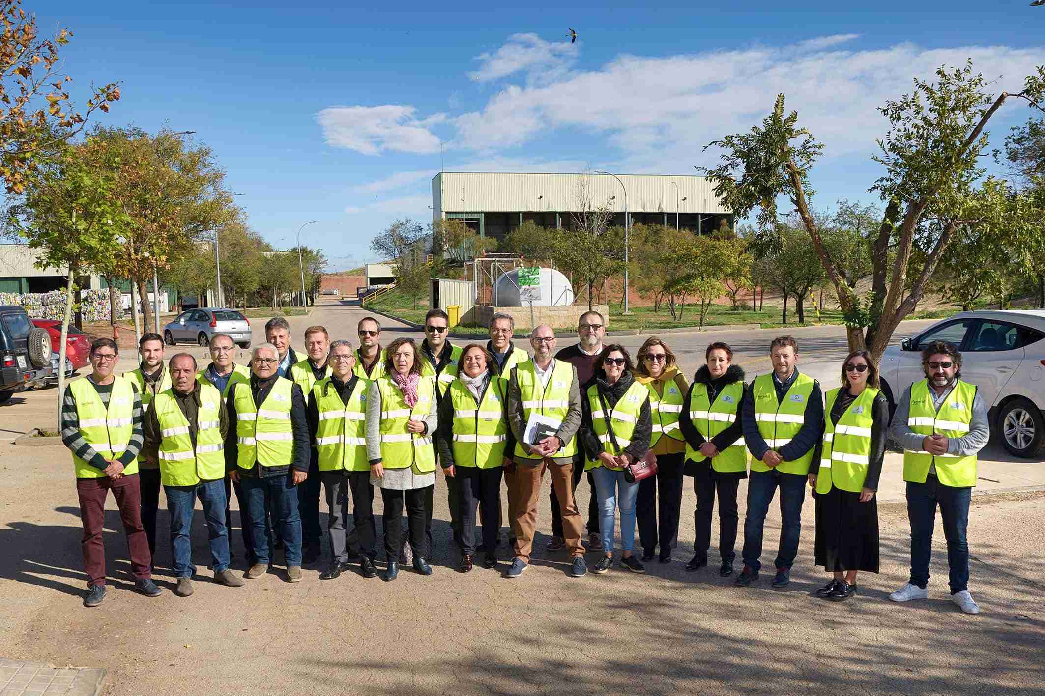 La Corporación de Comsermancha visita la planta de RSU 1