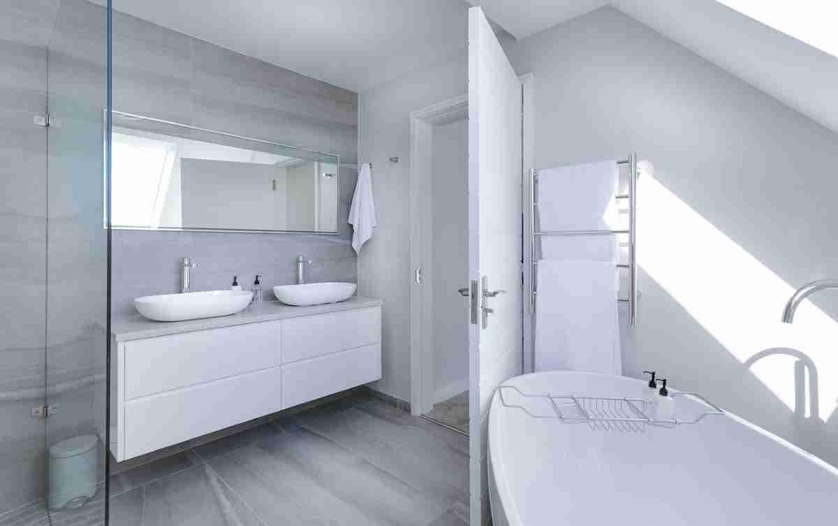 Decorar un baño minimalista en casa 3
