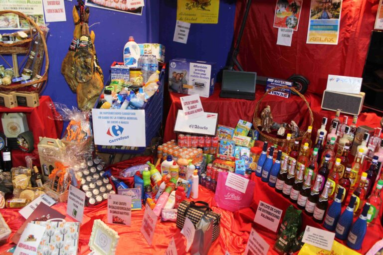 El Santo Entierro presenta la Gran Cesta de Navidad