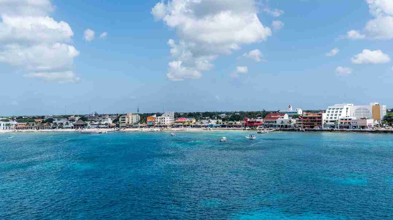 Preciosa Isla de Cozumel en el Caribe mexicano para un viaje de relax