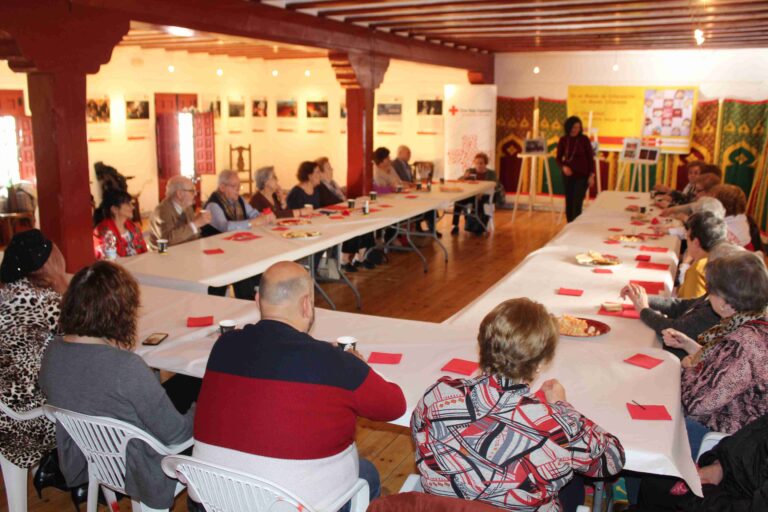 Cruz Roja finaliza su Semana Intercultural con un desayuno saludable y tradiciones de todo el mundo