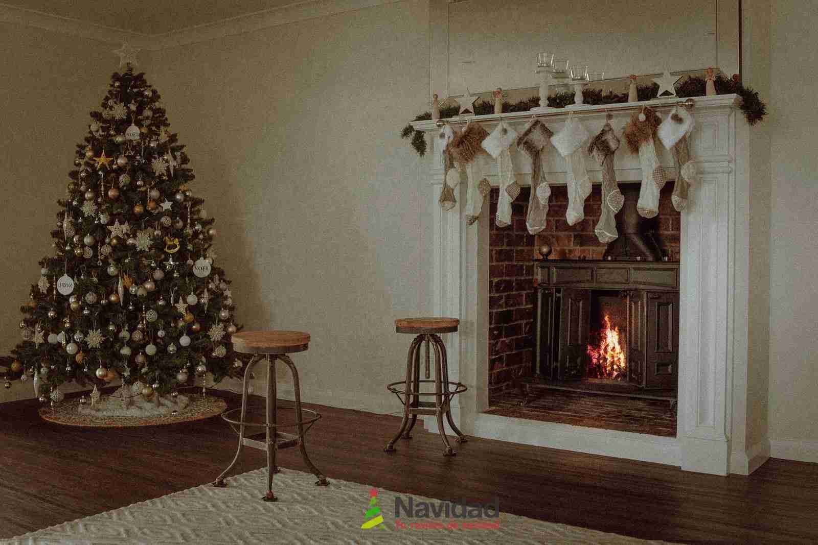 Chimeneas de Navidad para decorar y dar calor en fiestas 13