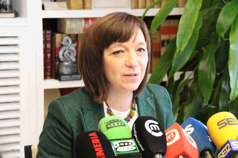 «Presentamos unos presupuestos centrados en el bienestar de las personas y en el avance de la ciudad»