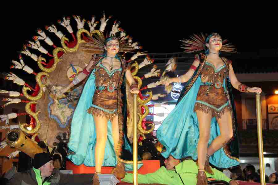 El Carnaval alcazareño luce en todo su esplendor a pesar de las inclemencias del tiempo 49