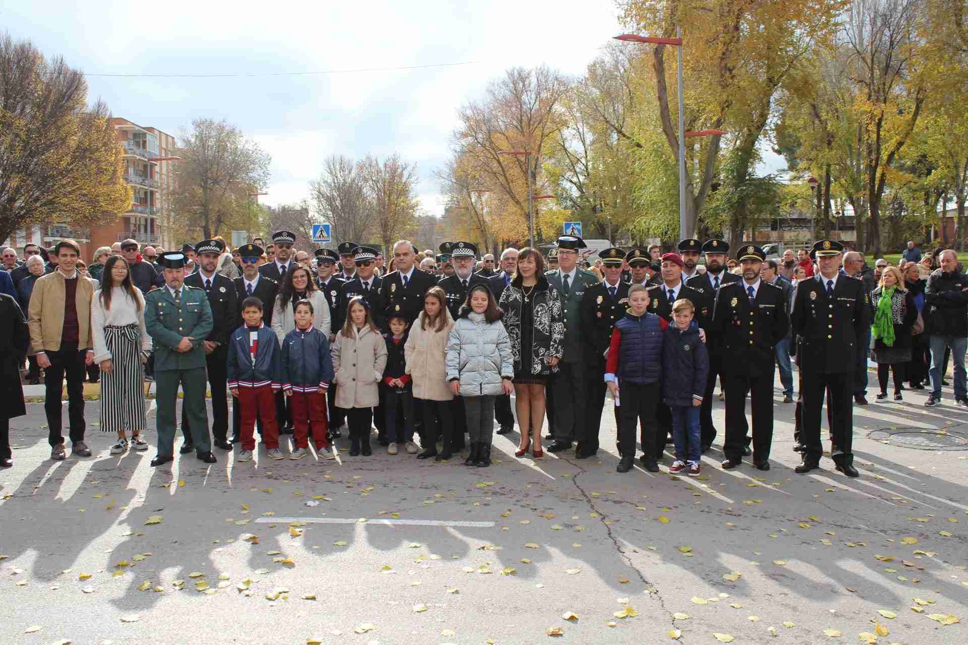 Los Cuerpos y Fuerzas de Seguridad del Estado protagonizan en Alcázar en el Día de la Constitución 1