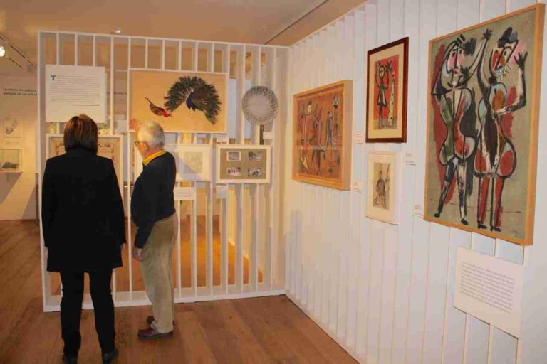 La sede de la ILE acoge una exposición sobre la revolución educativa que supuso el Instituto Escuela