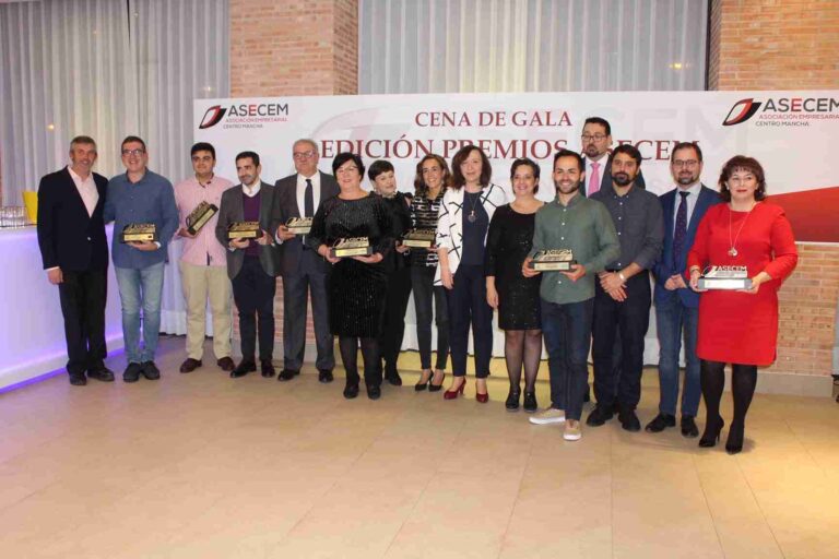 ASECEM premió la innovación, trayectoria y empuje de los empresarios alcazareños