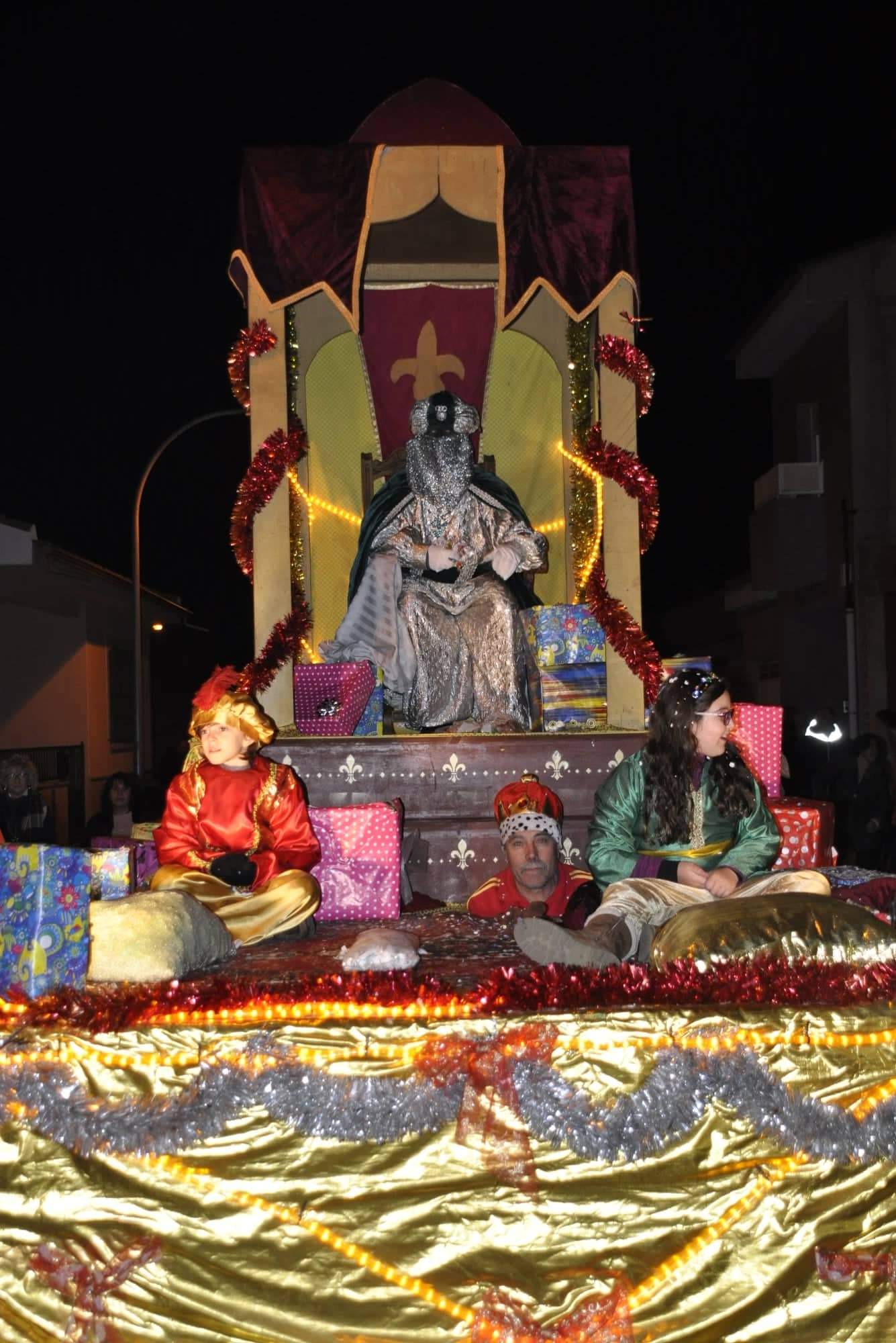 Los Reyes Magos llenan de magia e ilusión las calles de Torralba 8
