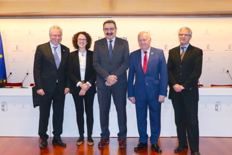 Campaña ‘Nursing Nov; Enfermería Ahora’ con la participación del gobierno de CLM