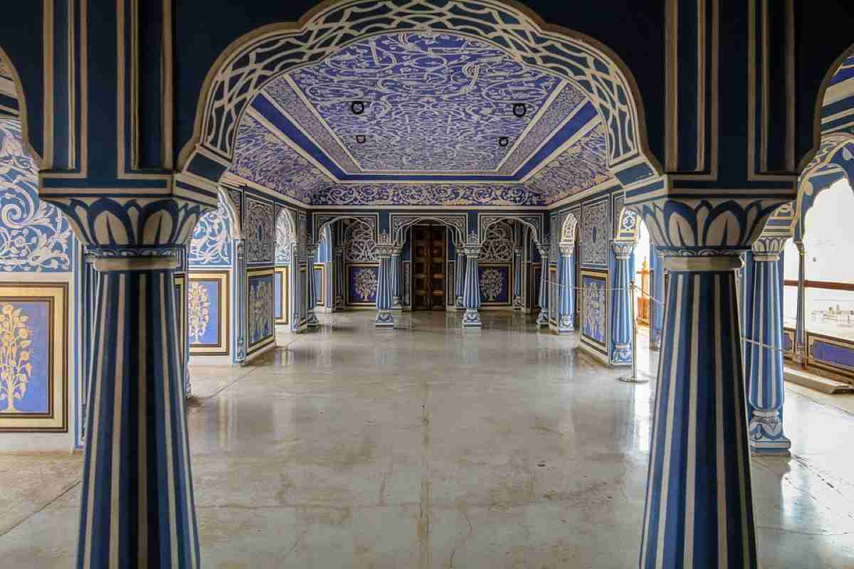 Ciudad fortificada de Jaipur en Rajastán India 3 interior del palacio de la ciudad de jaipur india