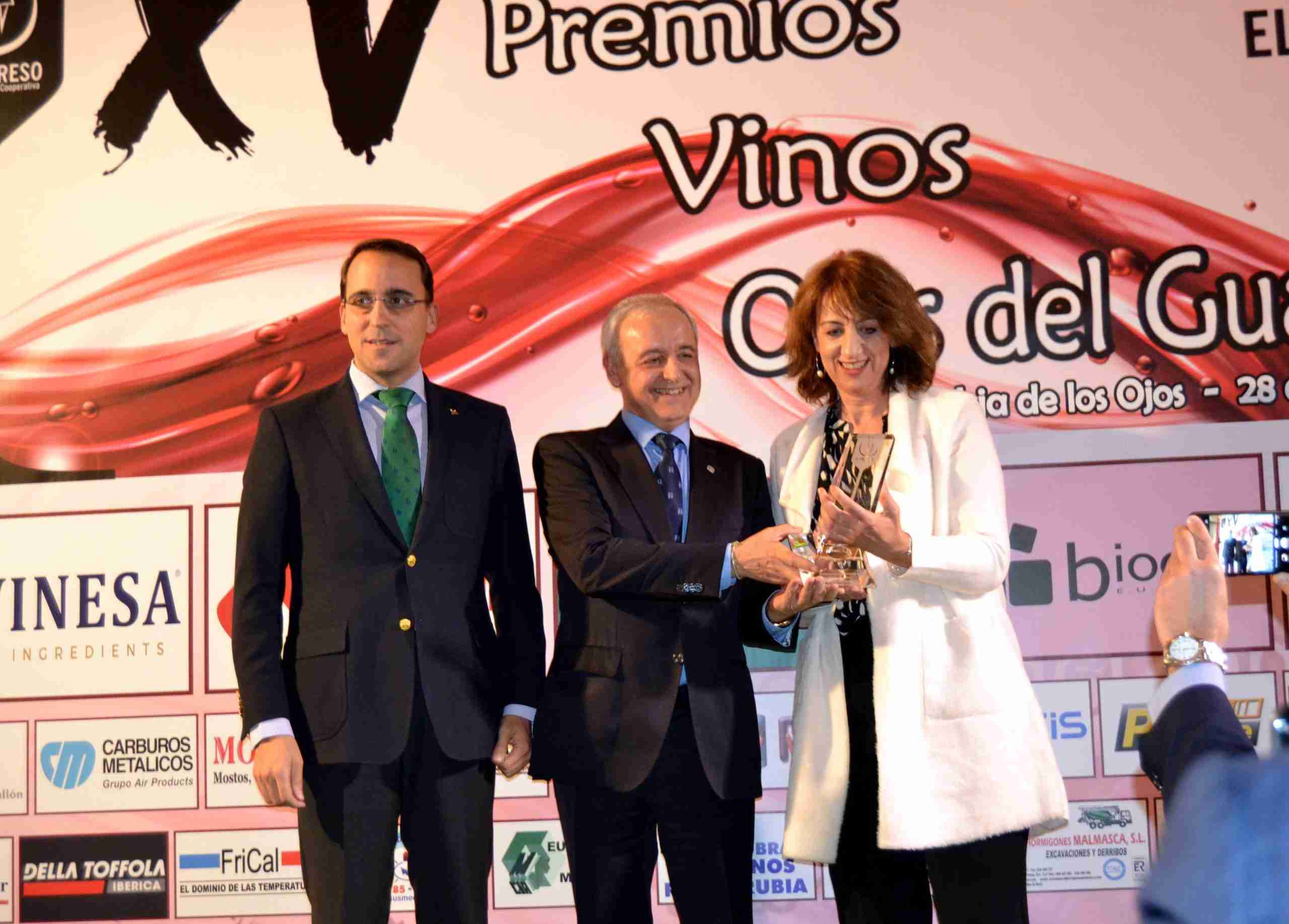 Éxito de los 15 Premios “Vinos Ojos del Guadiana” de El Progreso con la solidaridad, la cultura y el cooperativismo como protagonistas 6 Éxito de los 15 Premios “Vinos Ojos del Guadiana” de El Progreso con la solidaridad, la cultura y el cooperativismo como protagonistas 6
